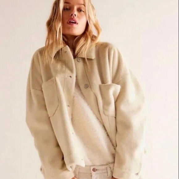 Free People We The Free Cozy Opal Swing Jacket Faux Fur Oversized Ivory. Size L. - Picture 3 of 9